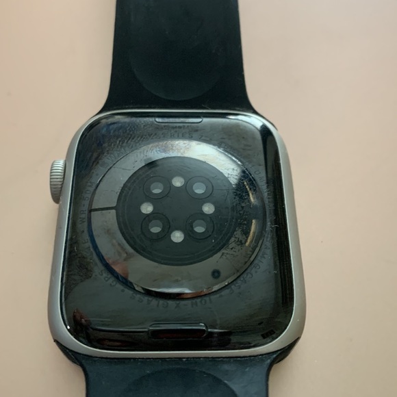 Apple 7 series - Picture 3 of 4